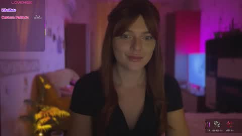 Snapshot of redaplle2 chatting on 11/18/25, 02:32 redaplle2 online show from 11/18/25, 02:32