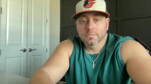 Snapshot of redbull1414 chatting on 12/19/25, 03:41 RedBull online show from 12/19/25, 03:41