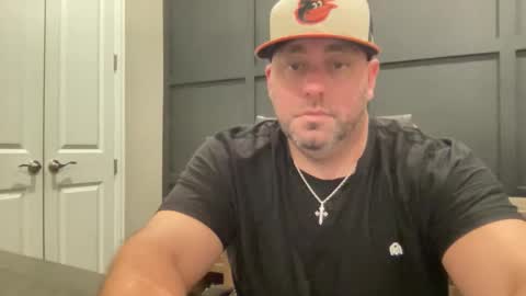 Snapshot of redbull1414 chatting on 04/13/26, 01:22 RedBull online show from 04/13/26, 01:22