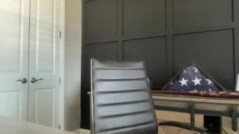 Snapshot of redbull1414 chatting on 07/31/26, 03:55 RedBull online show from 07/31/26, 03:55