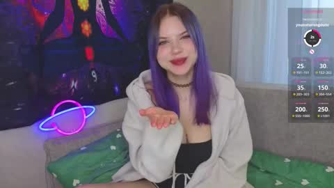 Mia online show from 09/25/25, 04:05