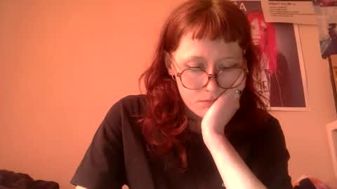 Snapshot of redcassie666 chatting on 04/26/26, 02:37 redcassie666 online show from 04/26/26, 02:37