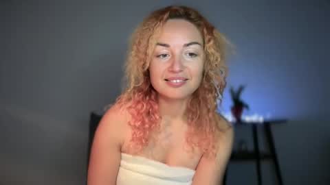 reddgirll online show from 03/01/25, 11:47