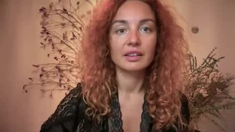 reddgirll online show from 09/28/25, 11:43