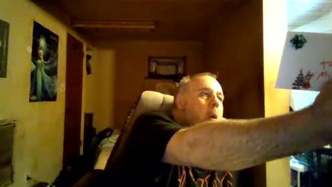 reddragon1195 online show from 12/01/24, 09:26