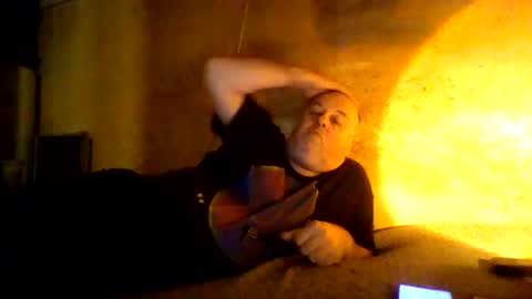 reddragon1195 online show from 02/23/25, 08:49