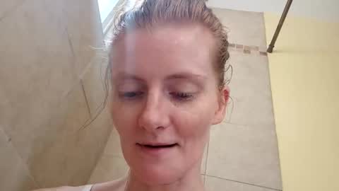 Snapshot of redheadmainevent chatting on 10/14/25, 05:47 redheadmainevent online show from 10/14/25, 05:47