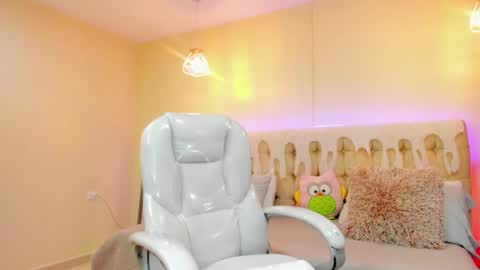 Snapshot of redhot_chilipeppers chatting on 12/28/24, 12:04 Lupe online show from 12/28/24, 12:04