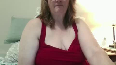 Snapshot of redhothomealone chatting on 11/12/25, 02:56 Redhothomealone online show from 11/12/25, 02:56