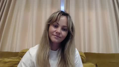 RedJessica online show from 09/22/25, 08:49