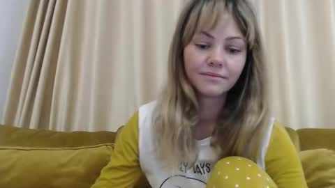 RedJessica online show from 11/08/25, 05:18