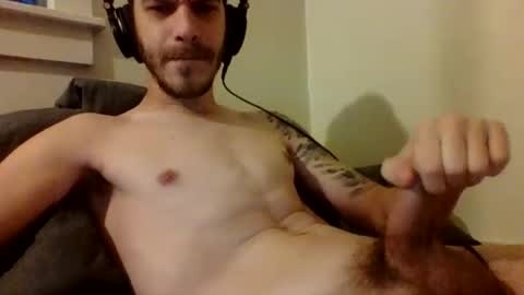 Snapshot of redlighter26 chatting on 12/28/24, 10:25 Red Lighter online show from 12/28/24, 10:25