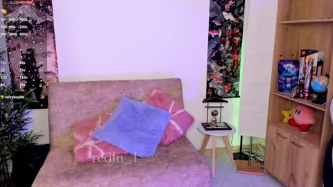 Snapshot of redlu_1 chatting on 01/31/25, 03:30 Lu Independiet model online show from 01/31/25, 03:30