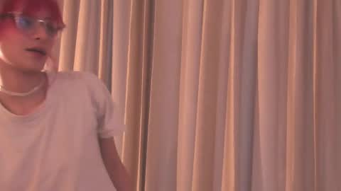 Snapshot of redmeloddy chatting on 03/01/25, 10:31 Meloddy online show from 03/01/25, 10:31