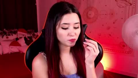 Kiara online show from 12/05/25, 09:00