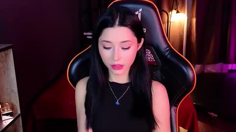 Snapshot of redmidnight_ chatting on 02/11/26, 08:47 Kiara online show from 02/11/26, 08:47