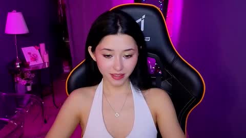 Snapshot of redmidnight_ chatting on 02/26/26, 09:14 Kiara online show from 02/26/26, 09:14