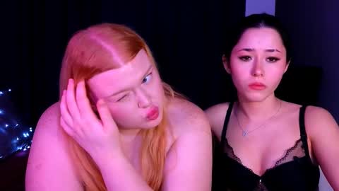 Snapshot of redmidnight_ chatting on 03/09/26, 10:03 Kiara online show from 03/09/26, 10:03