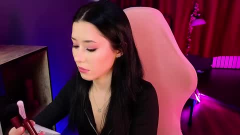 Snapshot of redmidnight_ chatting on 03/24/26, 05:45 Kiara online show from 03/24/26, 05:45