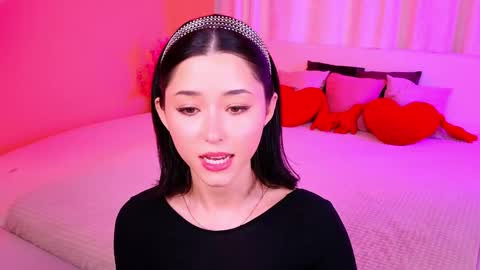 Snapshot of redmidnight_ chatting on 05/13/26, 03:53 Kiara online show from 05/13/26, 03:53