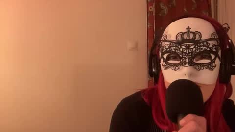 Snapshot of redplume chatting on 02/23/26, 07:11 Redplume online show from 02/23/26, 07:11