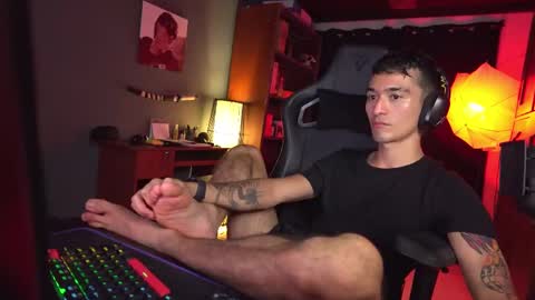 Snapshot of redrum_696 chatting on 03/04/25, 09:11 Red online show from 03/04/25, 09:11