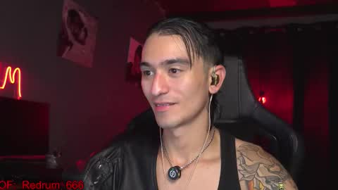 Snapshot of redrum_696 chatting on 10/28/25, 05:48 Red online show from 10/28/25, 05:48