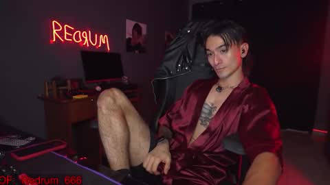 Red online show from 12/01/25, 07:41