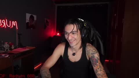 Snapshot of redrum_696 chatting on 03/25/26, 02:45 Red online show from 03/25/26, 02:45