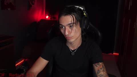 Snapshot of redrum_696 chatting on 03/27/26, 04:40 Red online show from 03/27/26, 04:40