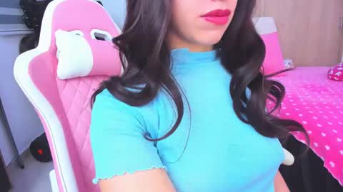 redski77 online show from 02/05/25, 06:13