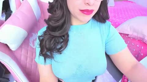 redski77 online show from 12/20/25, 07:04