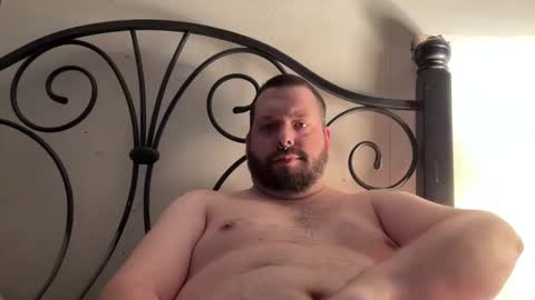 Snapshot of redsman1992 chatting on 12/13/24, 09:24 marlboroboy online show from 12/13/24, 09:24