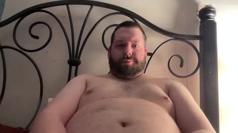 Snapshot of redsman1992 chatting on 02/25/25, 11:30 marlboroboy online show from 02/25/25, 11:30