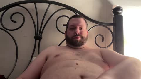 Snapshot of redsman1992 chatting on 02/28/25, 08:53 marlboroboy online show from 02/28/25, 08:53