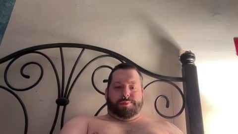 Snapshot of redsman1992 chatting on 03/01/25, 11:50 marlboroboy online show from 03/01/25, 11:50