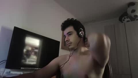 Snapshot of redsoul951869 chatting on 03/12/25, 04:46 RedsoulReaver online show from 03/12/25, 04:46