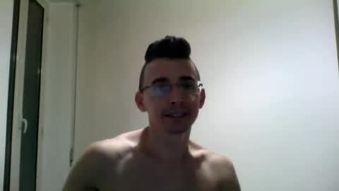 Snapshot of redstep0 chatting on 09/15/25, 06:19 redstep0 online show from 09/15/25, 06:19