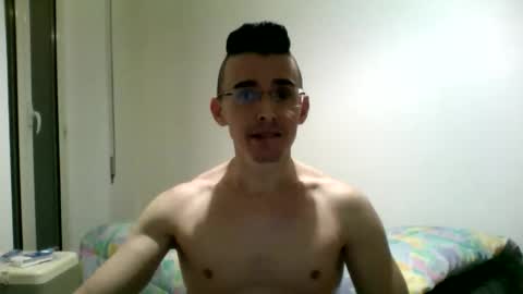 redstep0 online show from 11/08/25, 12:33