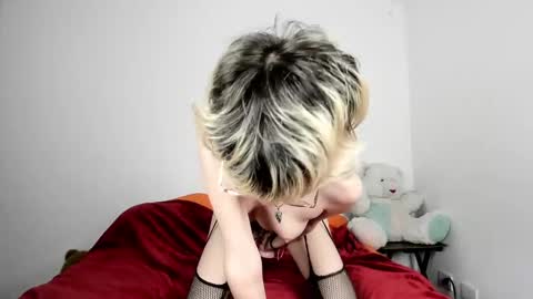 Beth  online show from 03/04/25, 10:49