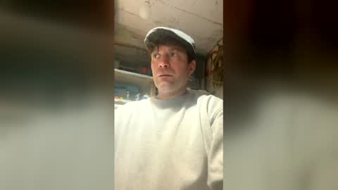 Snapshot of redvers1 chatting on 03/05/26, 09:11 redvers1 online show from 03/05/26, 09:11