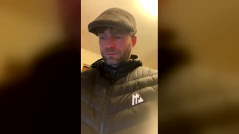 Snapshot of redvers1 chatting on 04/12/26, 12:04 redvers1 online show from 04/12/26, 12:04