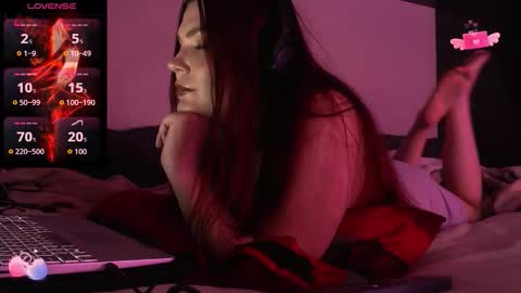 Snapshot of redyari chatting on 03/11/26, 09:54 Red online show from 03/11/26, 09:54