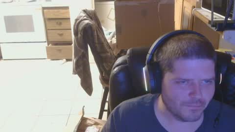 Snapshot of reecoiled chatting on 06/13/26, 04:54 reecoiled online show from 06/13/26, 04:54