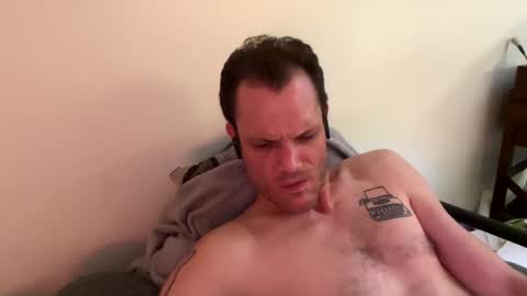 Snapshot of reed_thomas chatting on 09/17/25, 06:48 Reed Thomas online show from 09/17/25, 06:48