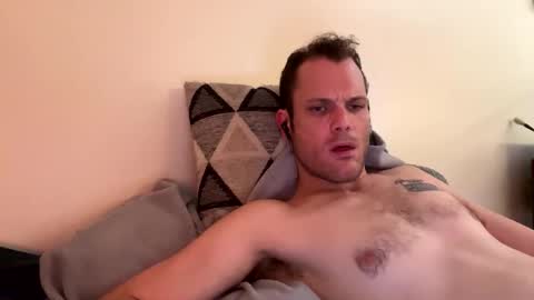 Snapshot of reed_thomas chatting on 11/26/25, 01:17 Reed Thomas online show from 11/26/25, 01:17