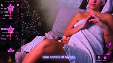 reggieMeow online show from 01/09/25, 05:02