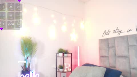 regina1819 online show from 01/15/26, 12:37