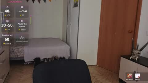 Snapshot of reginahawkinss chatting on 04/01/26, 01:41 ReginaHawkinss online show from 04/01/26, 01:41