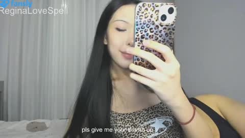 Snapshot of reginainspace chatting on 05/26/26, 12:34 Regina online show from 05/26/26, 12:34